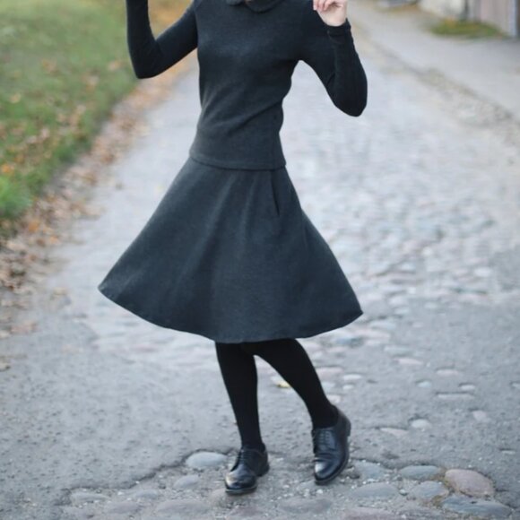 wool ballerina skirt - Picture 3 of 7